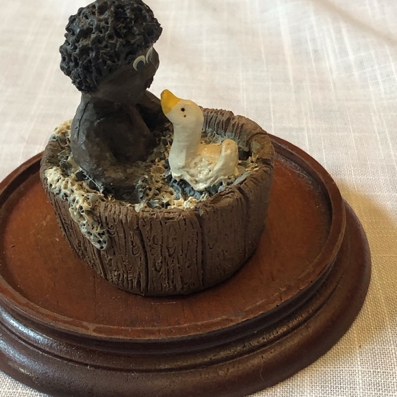 Constance Collection African American Figurine 1985-87 Little Boy and His Duck - Picture 5 of 8